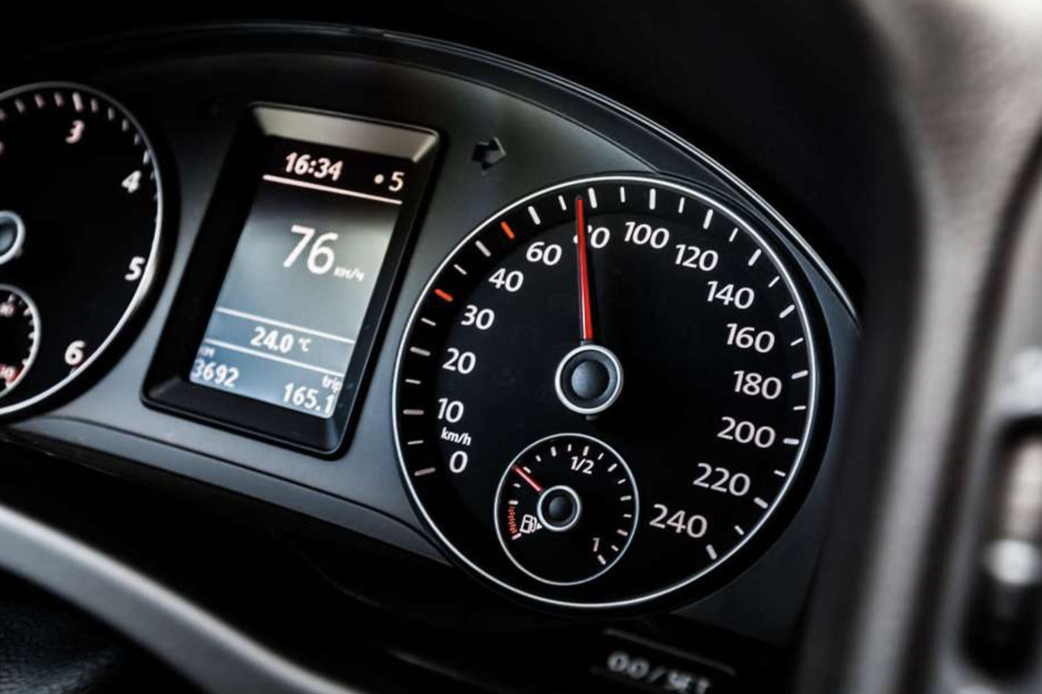 Como visualizar o odômetro do veículo?